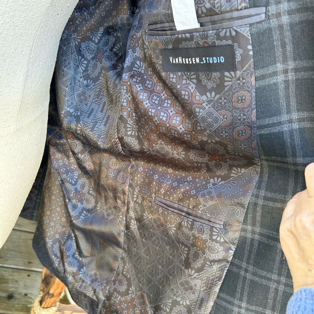 VAN HEUSEN STUDIO gorgeous men’s